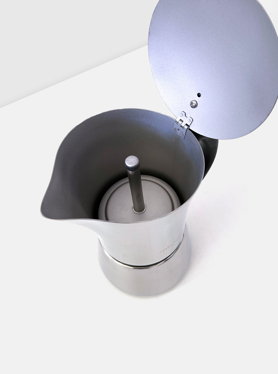 Leo Stainless Steel Caffettiera in Silver Lining